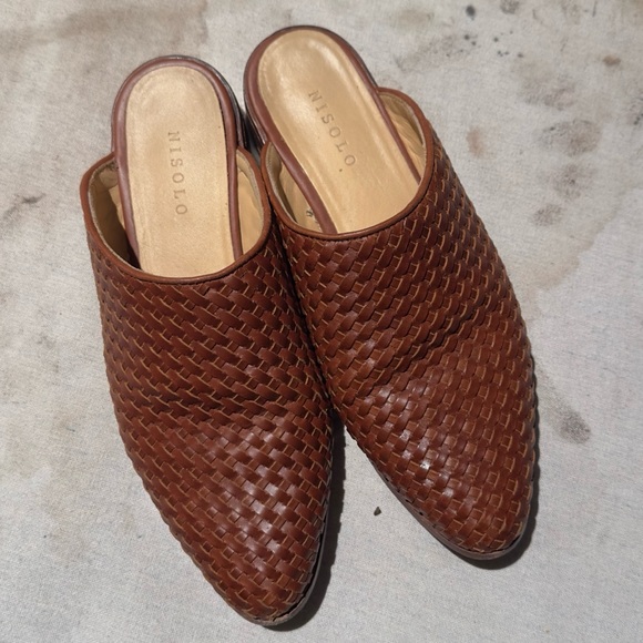 Nisolo Chestnut Ama Woven Leather Mules - Picture 1 of 8